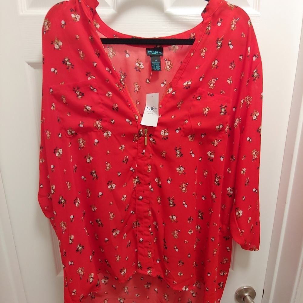 Rue21+ Red Floral Zip Front Blouse